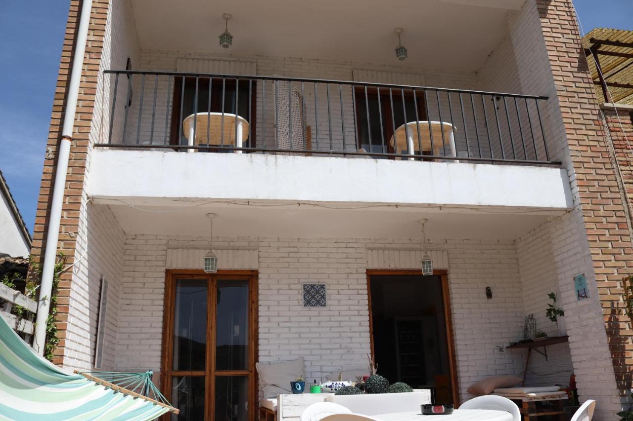 פואנטה לה ריינה Albergue Puente Para Peregrinos מראה חיצוני תמונה